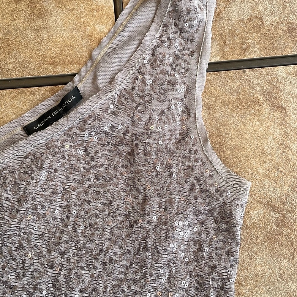 Y2K ✨Urban Behavior Asymmetrical Sequin Top - Picture 5 of 8